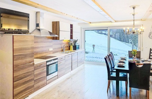 Dalaas Villa | Stunning private villa for 10 guests with WIFI, TV and terrace
