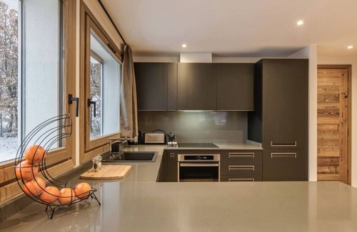 Chamonix City Centre Apartment | Sublime 8pax 100m2 | MtBlancView |Central |Parking