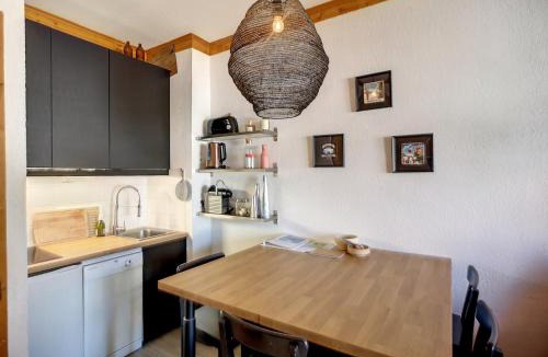 Les Bruyeres Apartment | Superbe 2 pièces pour 4 pers avec balcon sud, aux pieds des pistes - FR-1-178-190