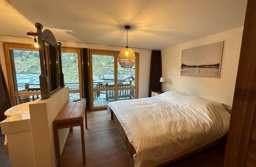 Zermatt Apartment | Superior apartment with stunning Views of Matterhorn. 1 free return taxi ride