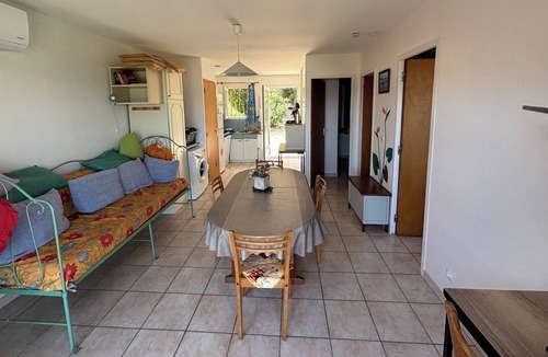 Liausson House | SURE Air-Conditioned Vacation Rental in Salagou with a Pool, Terrace, and Garden