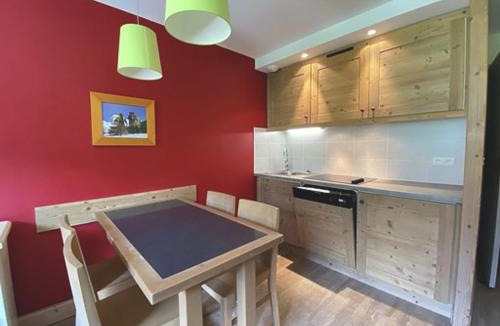 La Perriere Apartment | T2 convivial au cœur de La Tania, balcon sud, 4 pers, animaux acceptés - FR-1-513-74