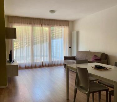 Ponte Arche Apartment | Terrazza sul Parco