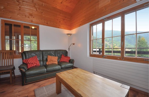 Buerchen Apartment | The vacation home Chalet Kibou is located in a very quiet location and is only accessible on foot vi