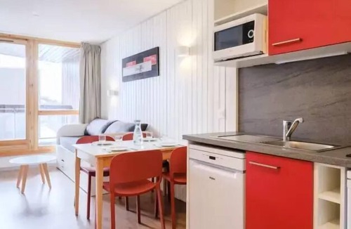 Reberty Apartment | travelski home select - Résidence Les Lys - 2 room apartment for 4/5 people View of the slopes