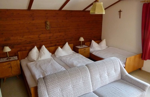 Schoppernau Bed & Breakfast | Triple Room (Type A) - Greber Christine - Frühstückspension Fernblick