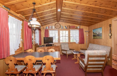 Adelboden Apartment | Typical Bernese Oberland chalet with large garden and magnificent views.