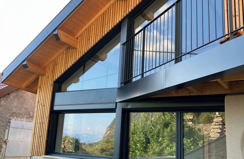 Chindrieux Ski Chalet | Unique chalet with lake view 3 bedrooms and terraces