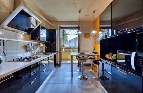 Limbiate Apartment | URBAN HOUSE a corner of Relax with Terrace in Lombardy