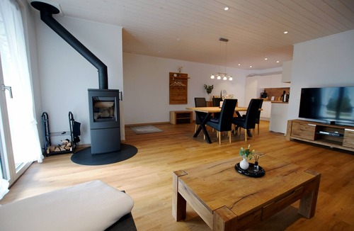 Hohfluh Apartment | Vacation apartment/apartment for 6 guests with 73m² in Hasliberg (311931)