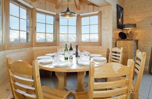 Riddes House | Vacation home Chalet Chocolat in La Tzoumaz - 10 persons, 5 bedrooms