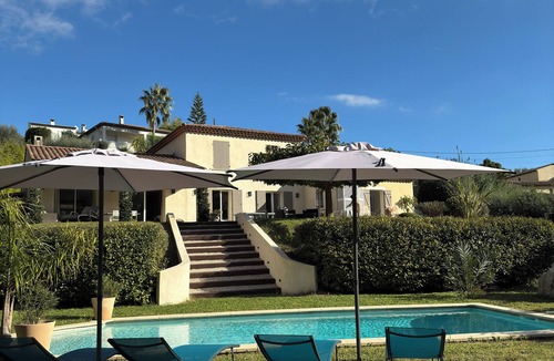 Vence House | Villa 170 m2 au Calme Avec Piscine 9,60 x 4,60 sur Terrain Paysagé de 3000m2