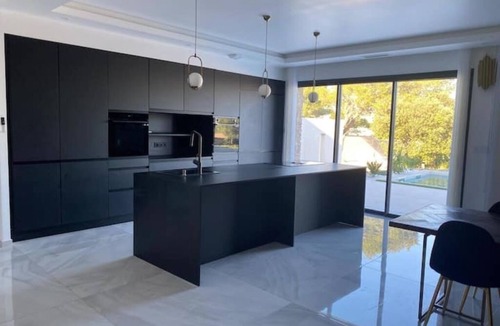 Quartier des Espesses Villa | 🏡 Villa des 5 Sens - Elegance, Space and Serenity at the gates of Nîmes