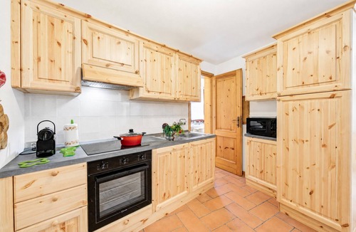 Castelveccana Villa | Villa Il Castagno: Few min From Beach, 2BR (Sleeps 6), Castelveccana, Italy