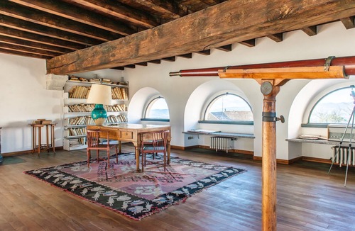 Casciago Villa | Villa La Limonera - Four Bedroom Villa, Sleeps 8