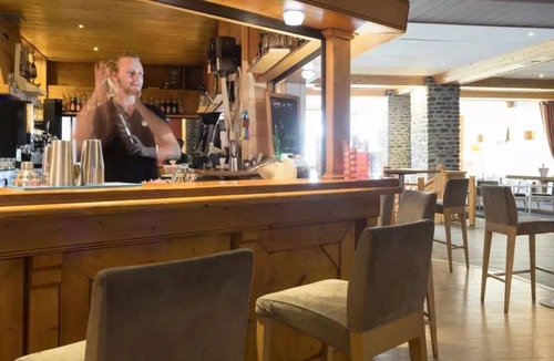 Arc-2000 Hotel | Village Club MMV Altitude* - Room 4 People - full board