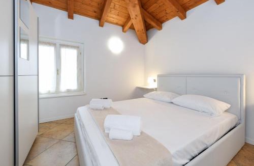 Vaccarolo Apartment | Wendy Apartment- Twobedroom & Pool & ParkPrivateFree & Sports