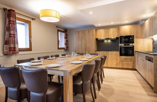 Belle Plagne Apartment | Wifi, 200m from resort center, fitness, swimming pool, sauna, balcony, fireplace or stove, tv