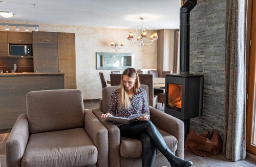 Val-Thorens Apartment | Wifi, 300m from resort center, fitness, swimming pool, sauna, hammam, balcony, fireplace or stove