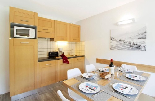 Plagne Centre Apartment | Wifi, 50m from resort center, tv, ski locker, 60m², La Plagne