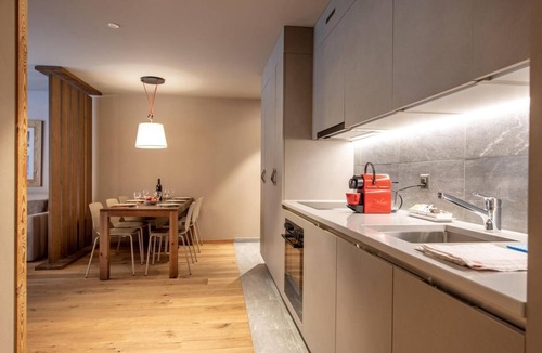 Zinal Apartment | Wifi, resort center, terrace, balcony, tv, ski locker, 63m², Zinal