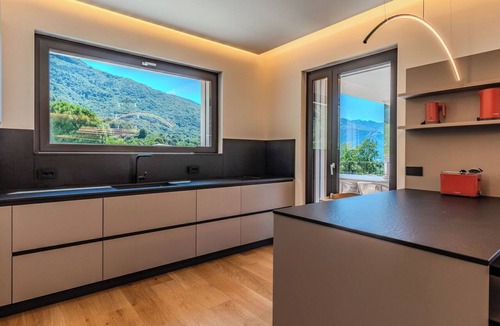 Colico Villa | Wonderful private villa for 8 people with hot tub, WIFI, private pool, TV and terrace