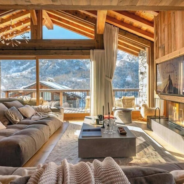 Chalet Marcel - Enjoy the indoor pool, home cinema and spa - OVO Network