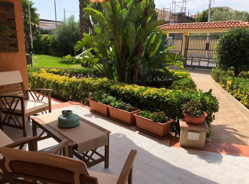 A Casa di Giù B&B in Syracuse