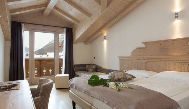 Alba Alpine Hotel