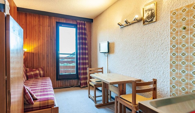 Apartment in Méribel Mottaret near ski slopes