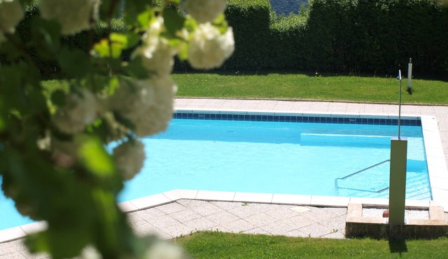 Apartment with 3 bedrooms in the south of South Tyrol with pool, wonderful view.