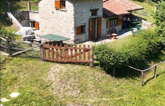 Baita di Montagna nella natura - Lago di Como