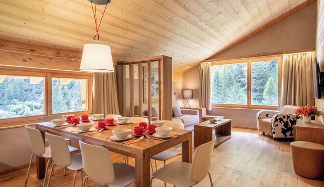 Beautiful apartment for 8 guests with WIFI, TV and pets allowed