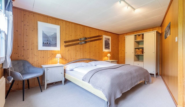 Beautiful vacation apartment with enchanting outdoor seating area in Grindelwald
