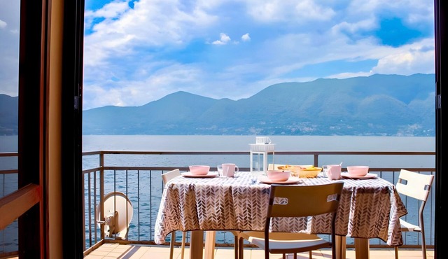 Casa Spiaggia No. 2 by Lago Reisen