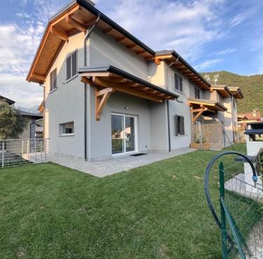 Case vacanza Colombaio a 10 min dal lago di Como
