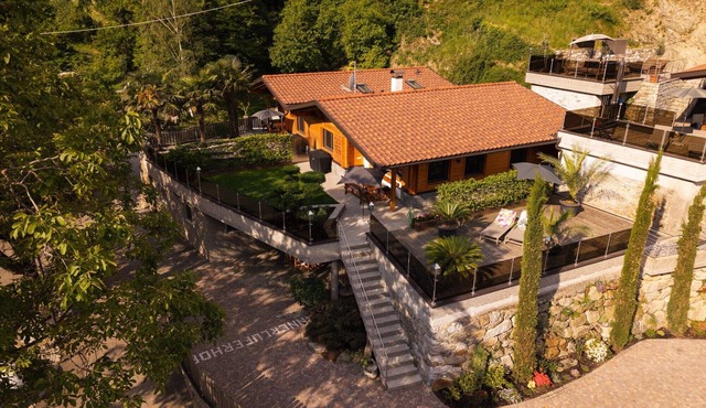 Chalet Jasmin – Spacious Chalet with Garden and Olive Tree, Ideal for Relaxing Getaways