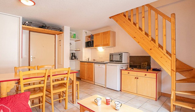 Comfortable 2-room duplex at the slopes with parking