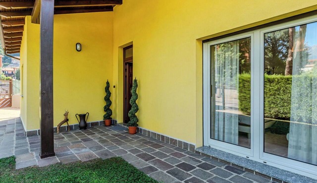 Cosy apartment for 4 people with WIFI, TV and patio