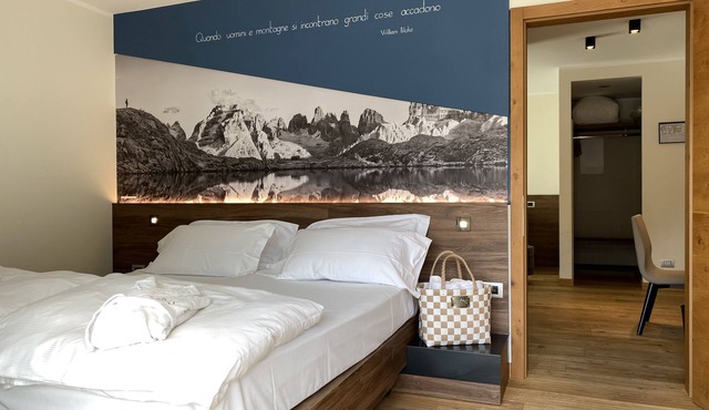 Dolomeet Boutique Hotel