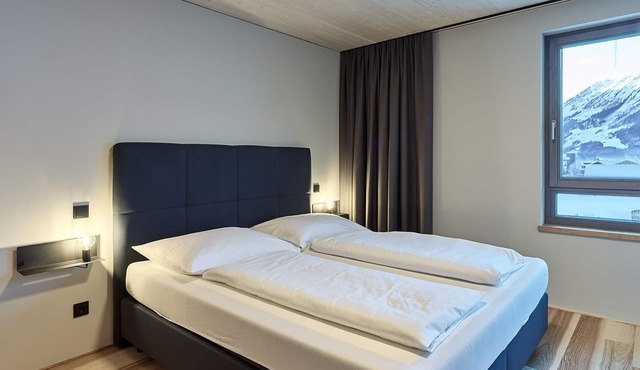 Dream location with sun terrace, private sauna and mountain view