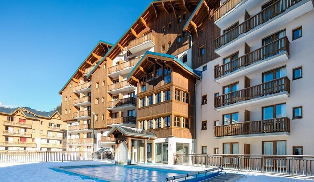 Family apartment 60 m from ski-slope