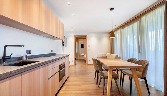 Goldener Adler Apartment Classic 7 with Balcony, Sauna and Breakfast Included - new 2026
