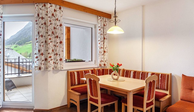 Holiday Apartment "Alpenflora 2" with Mountain View, Balcony & Wi-Fi