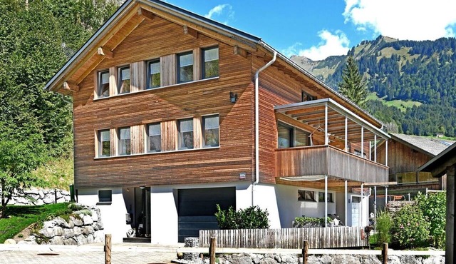 Holiday Home 'Hausblick' with Mountain Views, Private Terrace and Wi-Fi