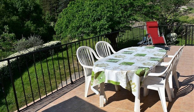 Holiday house, authentic, family - in the heart of Southern Ardèche