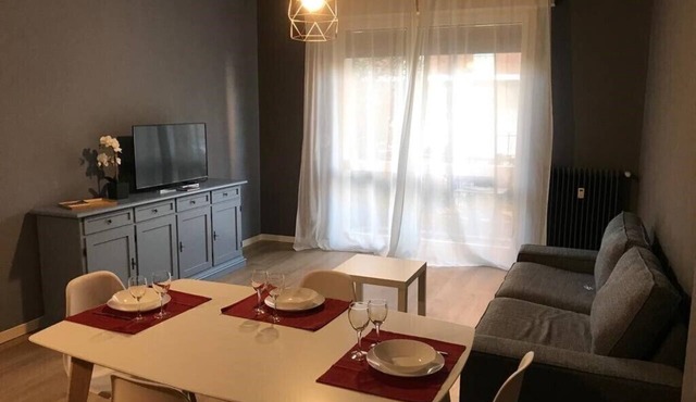 La casa di Anna, new three-room apartment with balcony and garage.