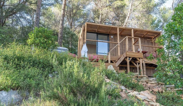 Lodge & Spa Massif de L'étoile - Le Chant des Pins Aix en Provence