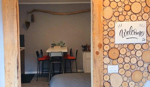 Lucia's Wood House