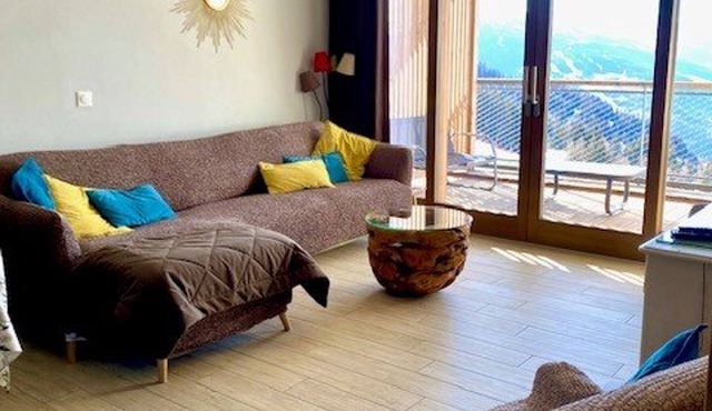 Luxury 3-room apartment in Arcs 1600 with pool, spa, wifi, covered parking, ski-in/ski-out
